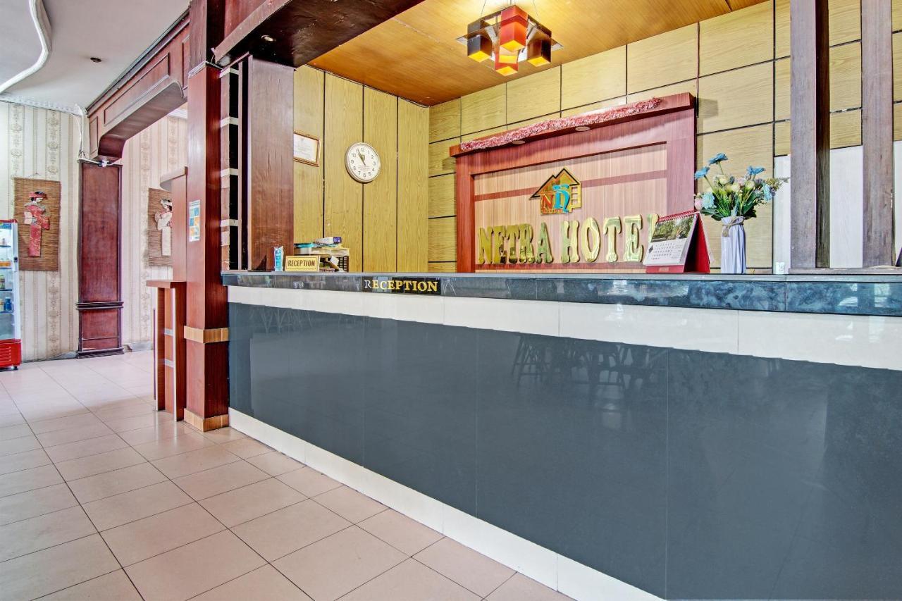Oyo 92551 Netra Hotel Ujunbatu Exteriér fotografie