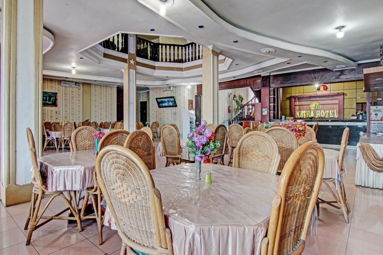 Oyo 92551 Netra Hotel Ujunbatu Exteriér fotografie